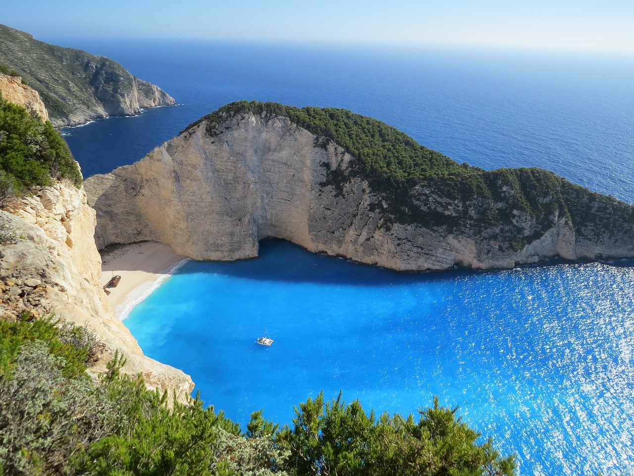 Des plages secrètes et préservées : les destinations tranquilles pour des vacances relaxantes