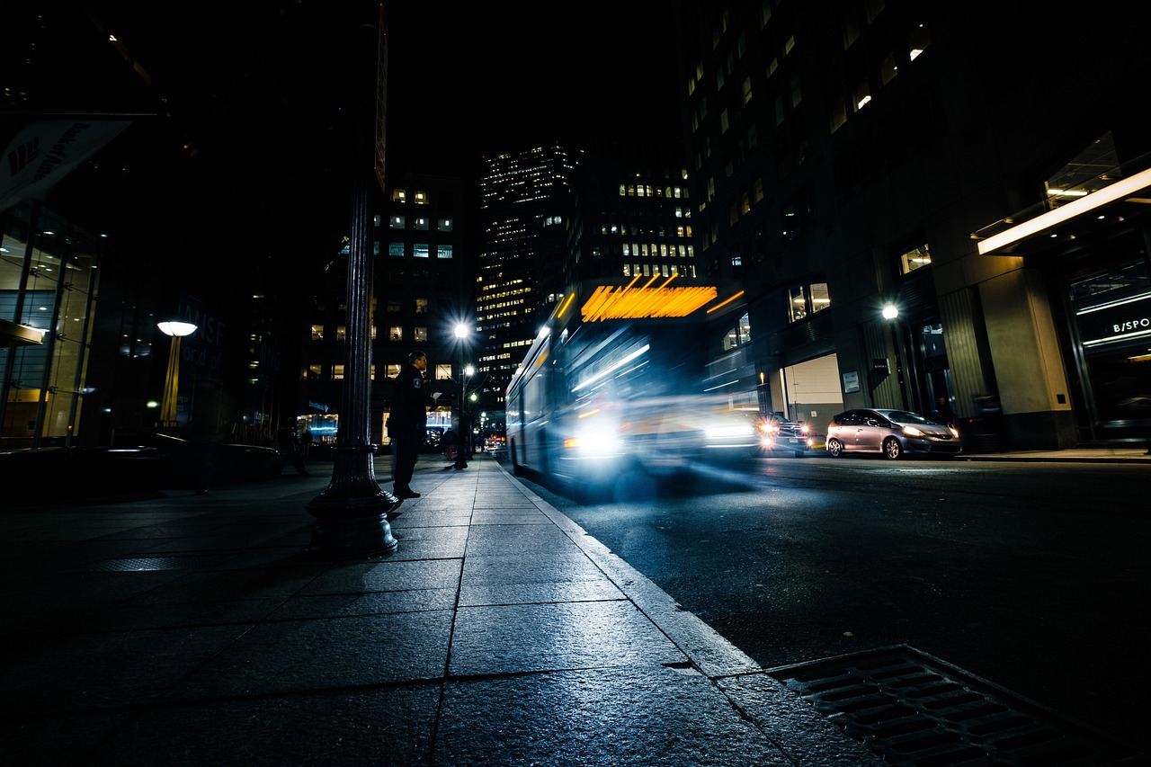 Le confort des voyages en bus de nuit : économiser du temps et de l’argent