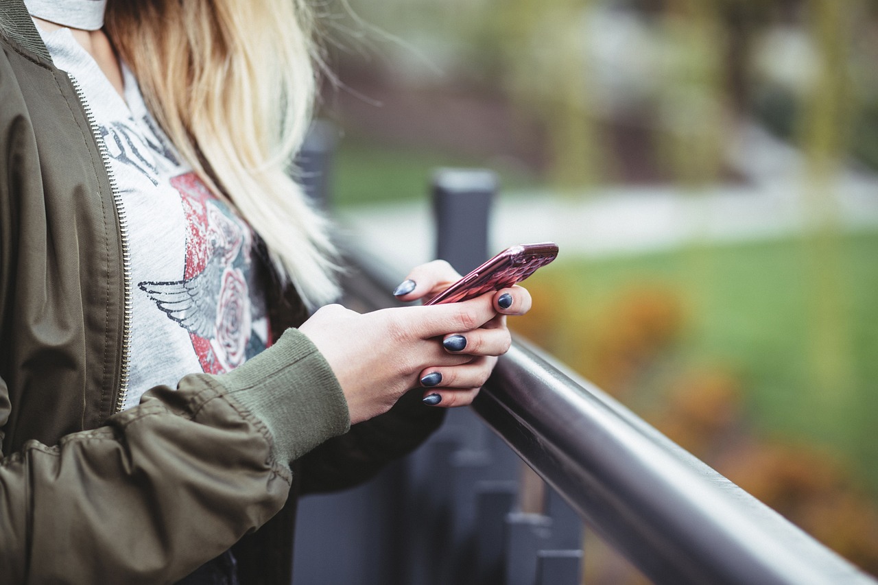 Sexe et longue distance : maintenir l’intimité malgré la distance