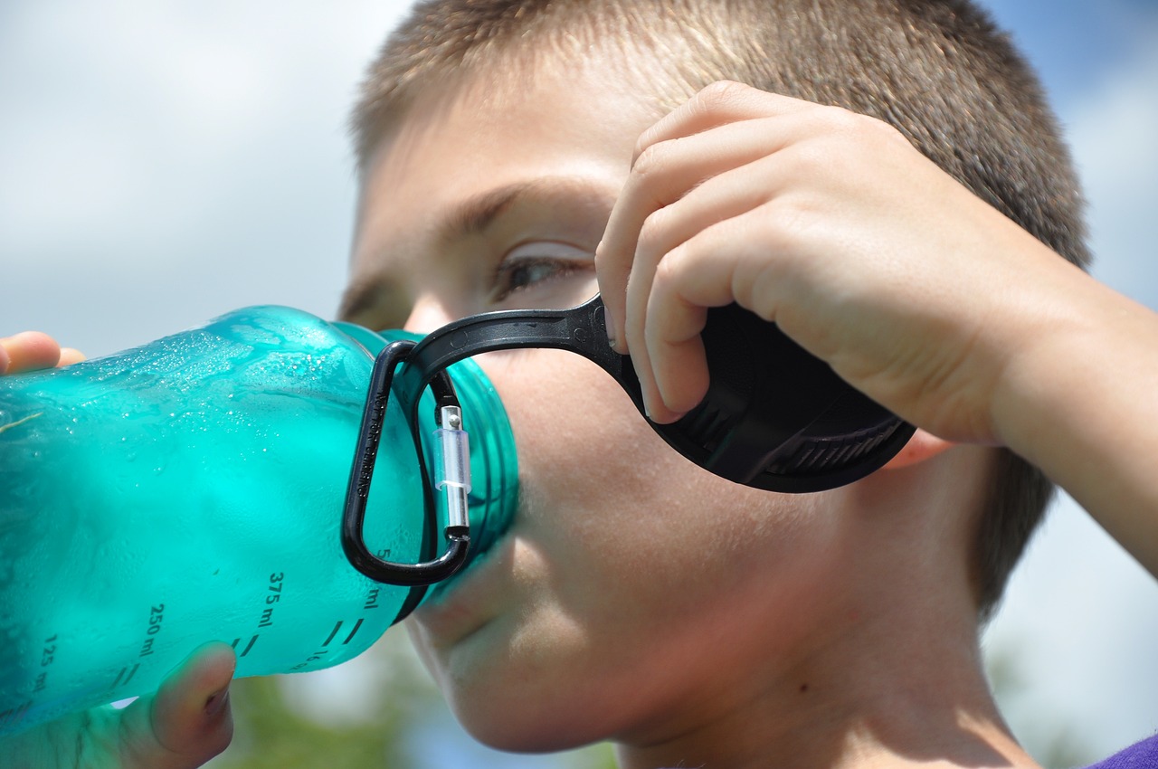 Comment rester hydraté en période de chaleur intense