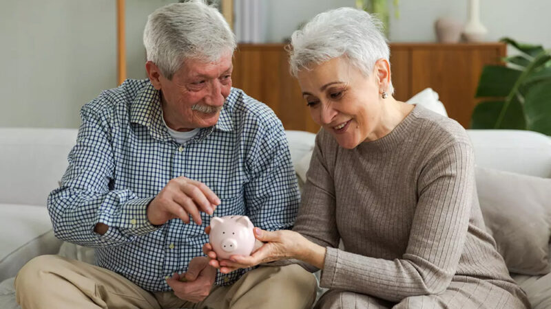 Ce calcul simple permet de savoir combien mettre de côté pour bien vivre à la retraite